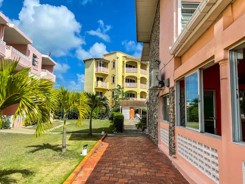 Monterey Family Hotel